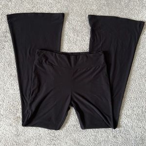 No boundaries bell leggings